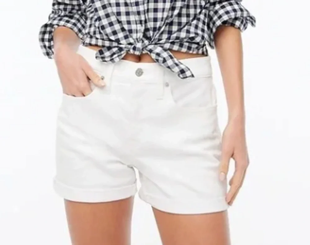 NWT J. Crew Women's Classic Fit Denim Rolled Hem Cut-Off Shorts White Size 31